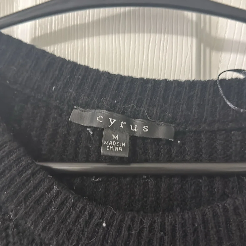 Cyrus Black Crew Neck Sweater Classic Knit Design